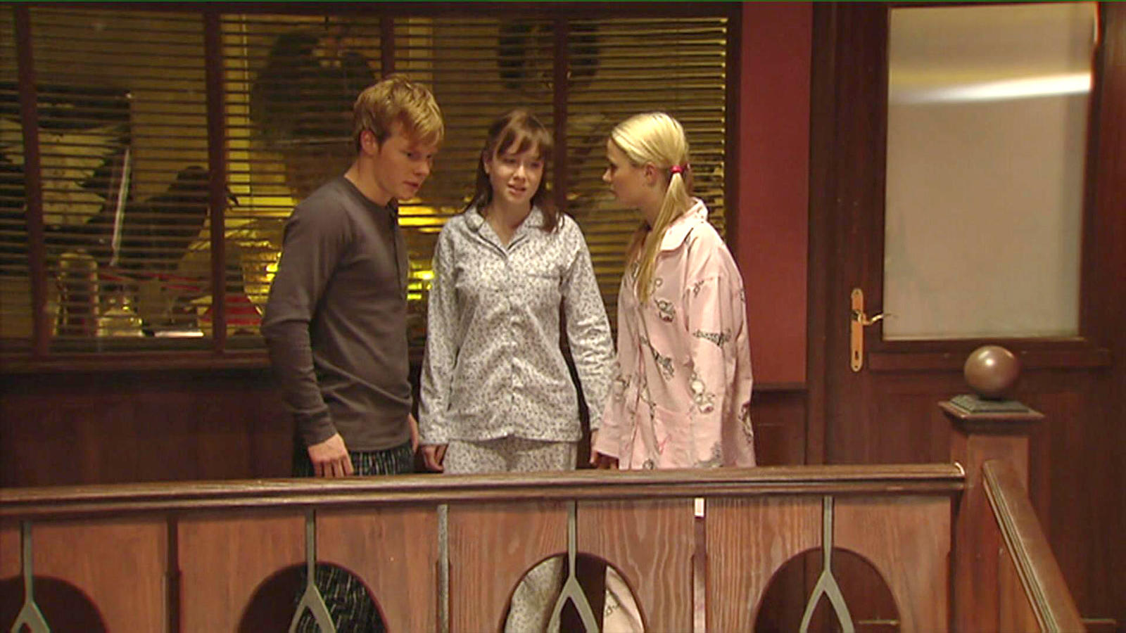 Folge 107 vom 1.05.2021 Das Haus Anubis Staffel 1 TVNOW