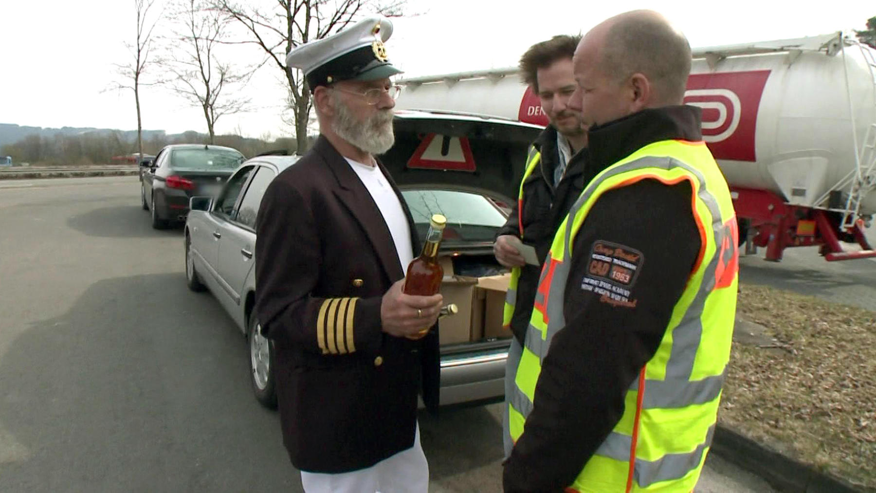 Ein Kapitän versucht seinen Verstoß mit Alkohol aus der Welt zu schaffen