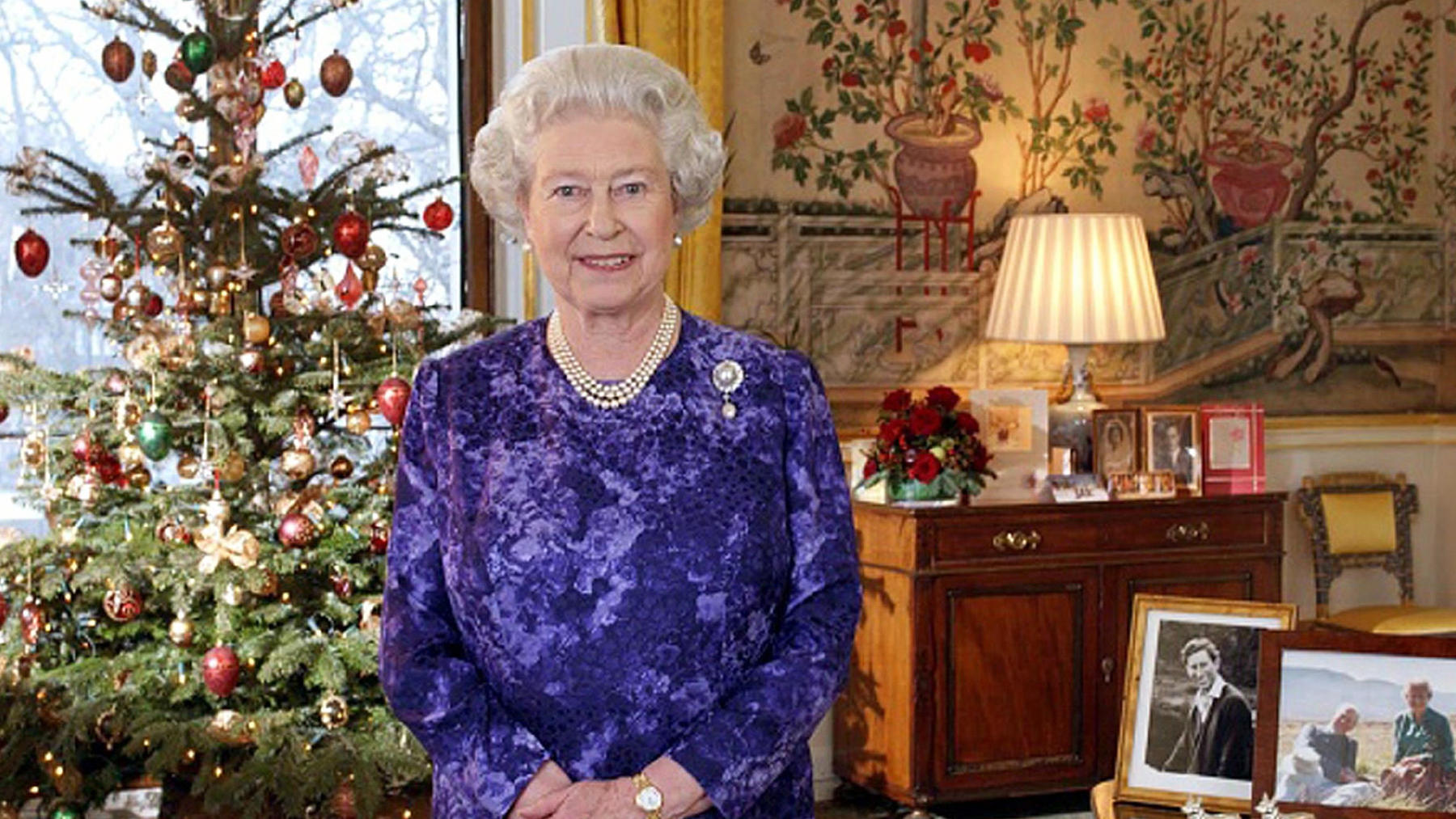 Eine königliche Bescherung - Weihnachten mit den Royals im Online Stream | RTL+