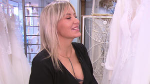 Braut mit Anspruch sucht Kleid, das knallt!